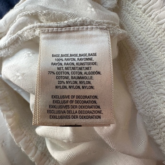 Feather Bone Anthropologie Boho Embroidered Beaded Long Sleeve Blouse Size Small - Picture 8 of 9